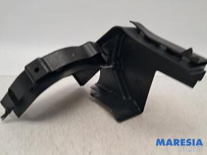 Gebruikte Distributiedeksel Alfa Romeo Giulietta (940) 1.4 TB 16V MultiAir Prijs € 25,00 Margeregeling aangeboden door Maresia Parts