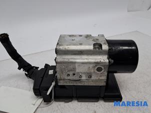 Gebruikte ABS Pomp Alfa Romeo 159 Sportwagon (939BX) 1.8 MPI 16V Prijs € 119,99 Margeregeling aangeboden door Maresia Parts