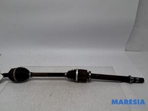 Gebruikte Aandrijfas rechts-voor Renault Grand Scénic III (JZ) 1.6 dCi Prijs € 90,00 Margeregeling aangeboden door Maresia Parts