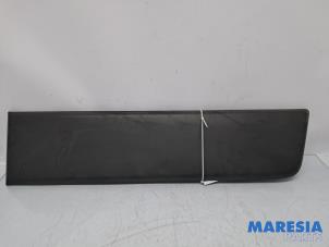 Gebruikte Sierlijst Fiat Ducato (250) 2.0 D 115 Multijet Prijs € 30,25 Inclusief btw aangeboden door Maresia Parts