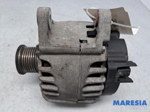 Gebruikte Dynamo Renault Trafic (1FL/2FL/3FL/4FL) 1.6 dCi 90 Prijs € 96,74 Inclusief btw aangeboden door Maresia Parts