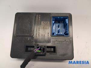 Gebruikte Computer Kachel Alfa Romeo Junior 1.2 Ibrida Prijs € 45,00 Margeregeling aangeboden door Maresia Parts