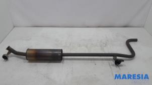 Gebruikte Uitlaat Middendemper Peugeot 208 II (UB/UH/UP) 1.2 Vti 12V PureTech 75 Prijs € 74,95 Margeregeling aangeboden door Maresia Parts