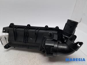 Gebruikte Luchtfilterhuis Peugeot 207 CC (WB) 1.6 16V THP Prijs € 24,95 Margeregeling aangeboden door Maresia Parts