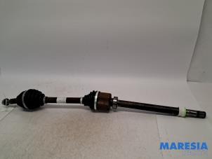 Gebruikte Steekas rechts-voor Renault Trafic (1FL/2FL/3FL/4FL) 2.0 dCi 16V 130 Prijs € 169,40 Inclusief btw aangeboden door Maresia Parts