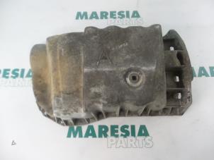 Gebruikte Carterpan Renault Scénic I (JA) 1.9 dCi Prijs € 30,00 Margeregeling aangeboden door Maresia Parts