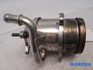 Gebruikte EGR koeler Renault Trafic (1FL/2FL/3FL/4FL) 2.0 dCi 16V 130 Prijs € 108,89 Inclusief btw aangeboden door Maresia Parts