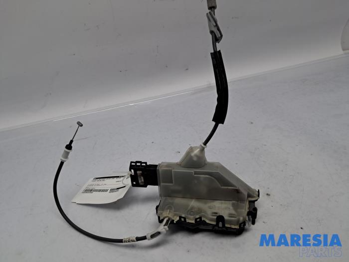 Deurslot Mechaniek 4Deurs links-achter van een Peugeot 208 II (UB/UH/UP) 1.2 Vti 12V PureTech 75 2021