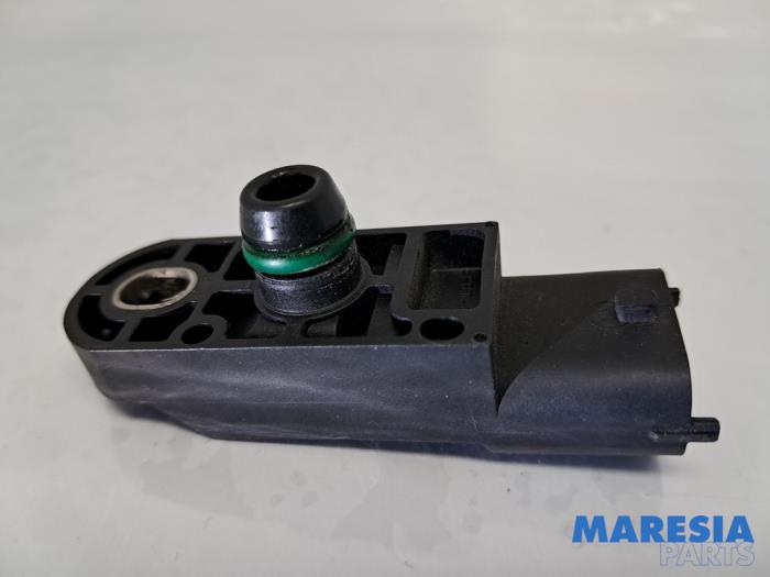 Gebruikte Sensor map (inlaatspruitstuk) Alfa Romeo Giulietta (940) 1.4 TB 16V MultiAir Prijs € 25,00 Margeregeling aangeboden door Maresia Parts