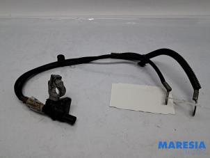 Gebruikte Accu sensor Peugeot Partner Tepee (7A/B/C/D/E/F/G/J/P/S) 1.6 VTI 120 16V Phase 1 Prijs € 35,00 Margeregeling aangeboden door Maresia Parts