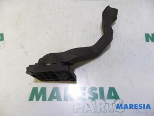 Gebruikte Gaspedaalpositie Sensor Peugeot 307 (3A/C/D) 1.6 16V Prijs € 30,00 Margeregeling aangeboden door Maresia Parts