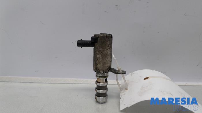 Gebruikte Oliedruk Schakelaar Peugeot 2008 (CU) 1.2 12V e-THP PureTech 110 Prijs € 30,00 Margeregeling aangeboden door Maresia Parts