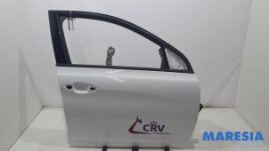 Gebruikte Deur 4Deurs rechts-voor Peugeot 308 (L3/L8/LB/LH/LP) 1.2 12V e-THP PureTech 110 Prijs € 199,00 Margeregeling aangeboden door Maresia Parts
