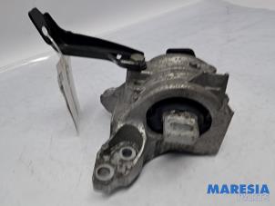 Gebruikte Motorsteun Citroen C6 (TD) 2.7 HDiF V6 24V Prijs € 40,00 Margeregeling aangeboden door Maresia Parts