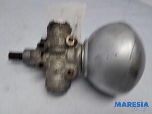 Gebruikte HD Regelaar (Vering) Citroen C6 (TD) 2.7 HDiF V6 24V Prijs € 131,25 Margeregeling aangeboden door Maresia Parts