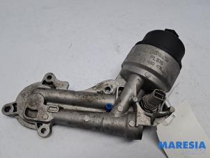 Gebruikte Oliefilterhouder Peugeot 206+ (2L/M) 1.4 XS Prijs € 35,00 Margeregeling aangeboden door Maresia Parts