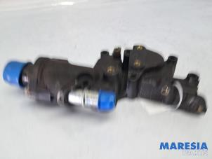 Gebruikte Thermostaathuis Peugeot 206+ (2L/M) 1.4 XS Prijs € 40,00 Margeregeling aangeboden door Maresia Parts