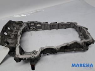 Gebruikte Carterpan Opel Vivaro 2.0 CDTI 122 Prijs € 78,59 Inclusief btw aangeboden door Maresia Parts