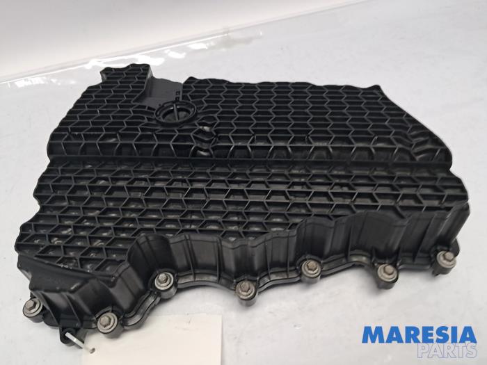 Gebruikte Carterpan Opel Vivaro 2.0 CDTI 122 Prijs € 127,05 Inclusief btw aangeboden door Maresia Parts