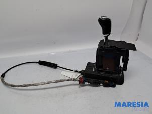 Gebruikte Versnellingspook Citroen C6 (TD) 2.7 HDiF V6 24V Prijs € 157,50 Margeregeling aangeboden door Maresia Parts