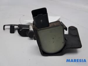 Gebruikte Lichtsensor Citroen C6 (TD) 2.7 HDiF V6 24V Prijs € 15,00 Margeregeling aangeboden door Maresia Parts