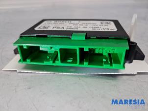 Gebruikte Module PDC Peugeot 208 I (CA/CC/CK/CL) 1.2 Vti 12V PureTech 82 Prijs € 24,00 Margeregeling aangeboden door Maresia Parts