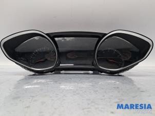 Gebruikte Cockpit Peugeot 308 (L3/L8/LB/LH/LP) 1.2 12V e-THP PureTech 110 Prijs € 80,00 Margeregeling aangeboden door Maresia Parts