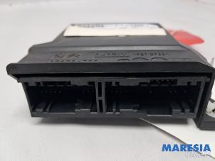 Gebruikte Airbag Module Peugeot 308 (L3/L8/LB/LH/LP) 1.2 12V e-THP PureTech 110 Prijs € 100,00 Margeregeling aangeboden door Maresia Parts