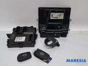 Gebruikte Computer Motormanagement Renault Trafic (1FL/2FL/3FL/4FL) 2.0 dCi 16V 130 Prijs € 605,00 Inclusief btw aangeboden door Maresia Parts