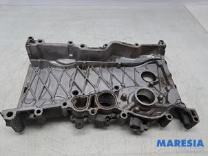 Gebruikte Distributiedeksel Fiat Punto III (199) 0.9 TwinAir Prijs € 50,00 Margeregeling aangeboden door Maresia Parts