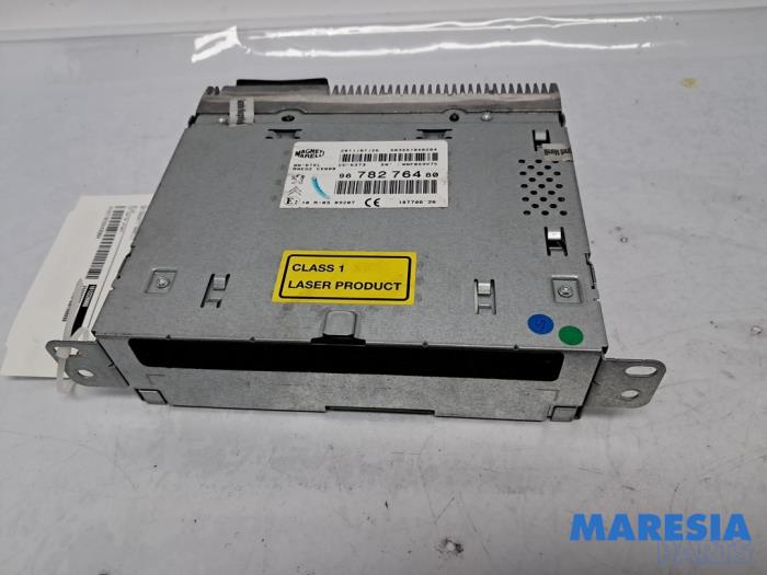 Navigatie Module van een Citroën DS4 (NX) 1.6 16V VTi 120 2011