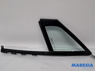 Gebruikte Driehoeks Ruit links-voor Citroen DS4 (NX) 1.6 16V VTi 120 Prijs € 75,00 Margeregeling aangeboden door Maresia Parts