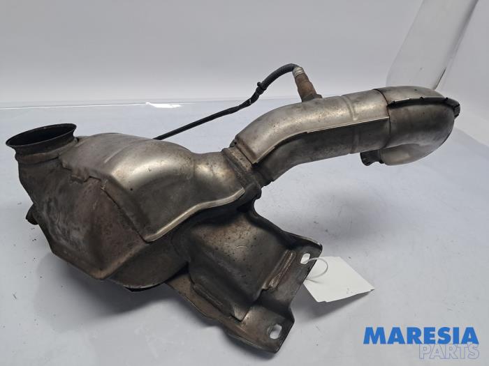 Gebruikte Katalysator Peugeot Expert (G9) 2.0 HDiF 16V 130 Prijs € 222,34 Inclusief btw aangeboden door Maresia Parts