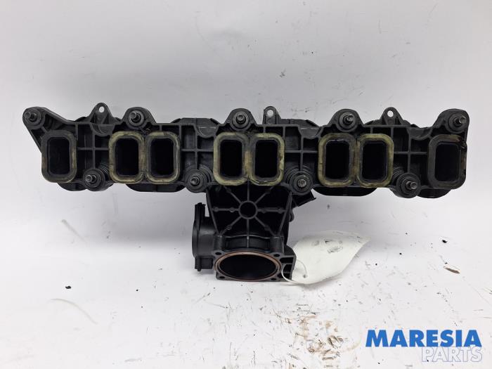 Inlaatspruitstuk van een Citroën Jumper (U9) 2.2 HDi 130 2016