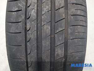 Gebruikte Band Renault Megane IV (RFBB) 1.2 Energy TCE 130 Prijs € 25,00 Margeregeling aangeboden door Maresia Parts