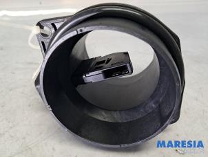 Gebruikte Luchthoeveelheidsmeter Peugeot Expert (G9) 2.0 HDiF 16V 130 Prijs € 34,00 Inclusief btw aangeboden door Maresia Parts