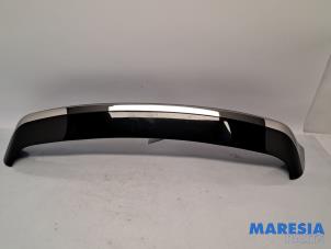 Gebruikte Spoiler achterklep Peugeot 2008 (CU) 1.2 Vti 12V PureTech 82 Prijs € 74,99 Margeregeling aangeboden door Maresia Parts