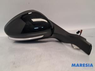 Gebruikte Buitenspiegel rechts Peugeot 2008 (CU) 1.2 Vti 12V PureTech 82 Prijs € 64,95 Margeregeling aangeboden door Maresia Parts