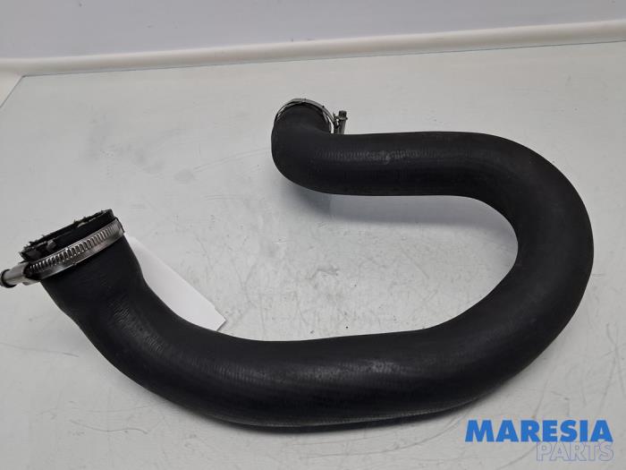 Gebruikte Intercooler Buis Citroen C4 Picasso (3D/3E) 1.6 16V THP 155 Prijs € 29,99 Margeregeling aangeboden door Maresia Parts