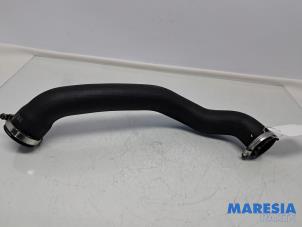 Gebruikte Intercooler Slang Citroen C4 Picasso (3D/3E) 1.6 16V THP 155 Prijs € 34,95 Margeregeling aangeboden door Maresia Parts