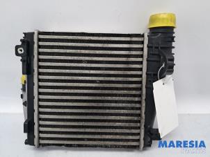 Gebruikte Intercooler Citroen C4 Picasso (3D/3E) 1.6 16V THP 155 Prijs € 49,95 Margeregeling aangeboden door Maresia Parts
