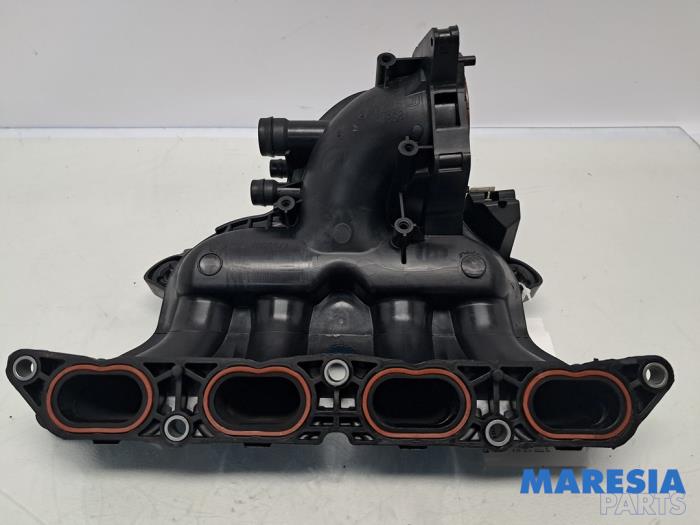 Gebruikte Spruitstuk Inlaat Citroen C4 Picasso (3D/3E) 1.6 16V THP 155 Prijs € 49,99 Margeregeling aangeboden door Maresia Parts