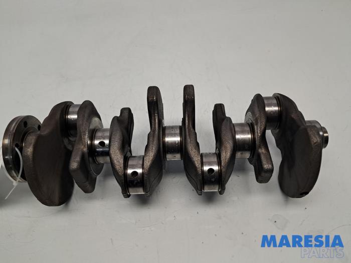 Gebruikte Krukas Citroen C4 Picasso (3D/3E) 1.6 16V THP 155 Prijs € 105,00 Margeregeling aangeboden door Maresia Parts