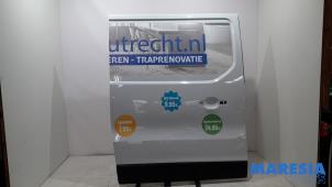 Gebruikte Schuifdeur rechts Renault Trafic (1FL/2FL/3FL/4FL) 2.0 dCi 16V 120 Prijs € 665,50 Inclusief btw aangeboden door Maresia Parts