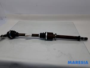 Gebruikte Aandrijfas rechts-voor Renault Kangoo Express (FW) 1.5 dCi 75 Prijs € 84,70 Inclusief btw aangeboden door Maresia Parts