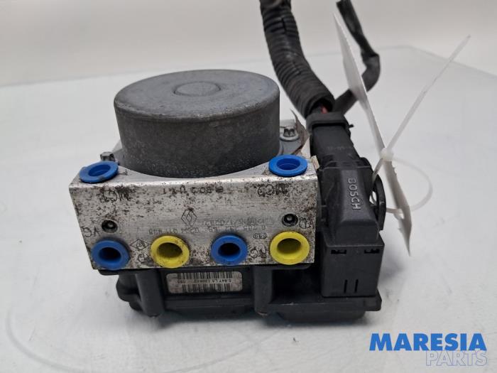 Gebruikte ABS Pomp Renault Kangoo Express (FW) 1.5 dCi 75 Prijs € 90,00 Inclusief btw aangeboden door Maresia Parts