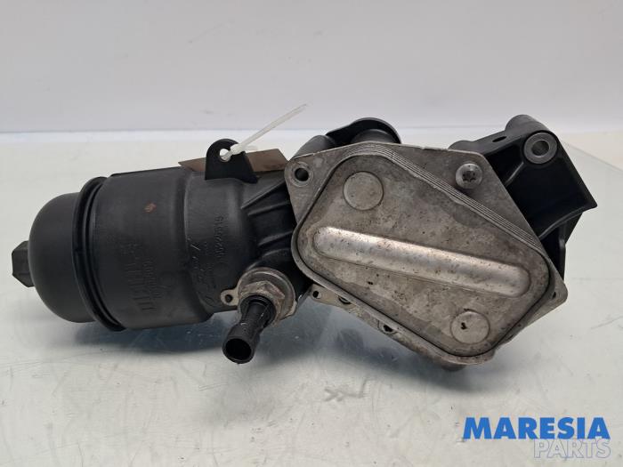 Gebruikte Oliefilterhuis Fiat Panda (312) 0.9 TwinAir Turbo 85 Prijs € 109,99 Margeregeling aangeboden door Maresia Parts