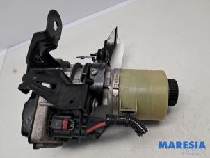 Gebruikte Servopomp Fiat Talento 2.0 EcoJet BiTurbo 170 Prijs € 302,49 Inclusief btw aangeboden door Maresia Parts