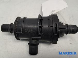 Gebruikte Thermostaathuis Fiat Talento 2.0 EcoJet BiTurbo 170 Prijs € 48,40 Inclusief btw aangeboden door Maresia Parts