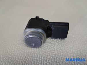 Gebruikte PDC Sensor Fiat Talento 2.0 EcoJet BiTurbo 170 Prijs € 27,77 Inclusief btw aangeboden door Maresia Parts